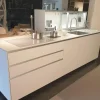 Cucina ad isola in laminato opaco bianca Artematica   a prezzo ribassato^Valcucine Best