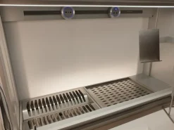 Cucina ad isola in laminato opaco bianca Artematica a prezzo ribassato^Valcucine Best