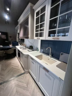 Sale Cucina altri colori classica lineare Dolce vita scontata Cucine Lineari