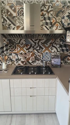 Scandola Cucina altri colori country ad angolo Maestrale- Cucine Ad Angolo|Cucine Country