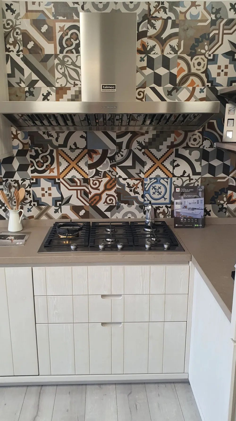 Scandola Cucina altri colori country ad angolo Maestrale- Cucine Ad Angolo|Cucine Country