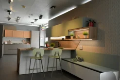 Cucina altri colori design con penisola Metropolis fenix cemento  a soli 13500 Euro^Stosa New