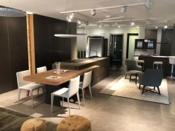 Cucina altri colori design con isola Skill gres^Modulnova