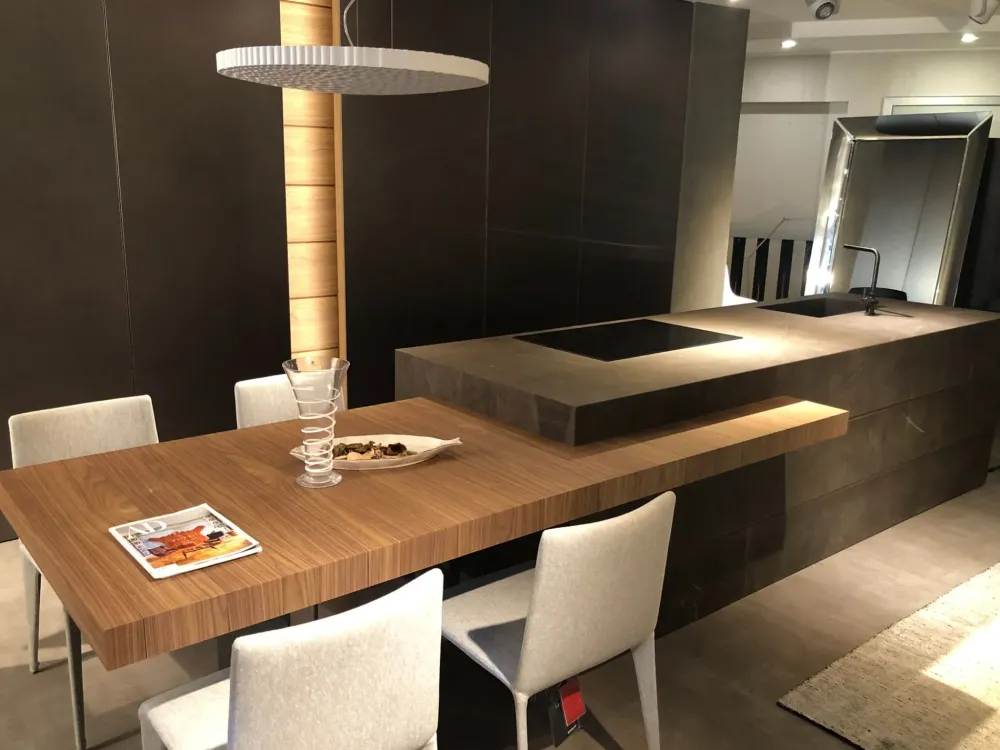 Cucina altri colori design con isola Skill gres^Modulnova