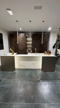 Discount Cucina altri colori design con isola Mantis a soli 26000 Euro Cucine Ad Isola|Cucine Design