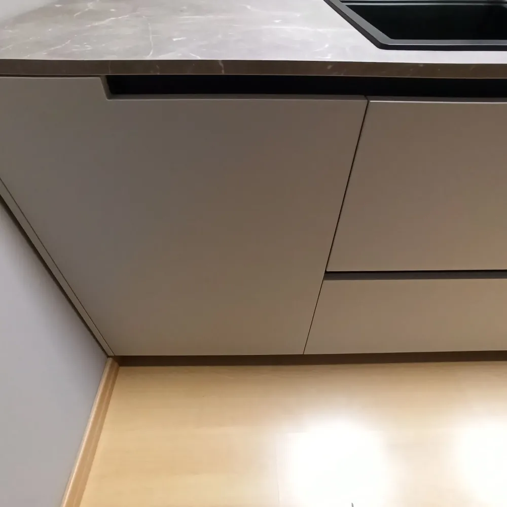 Doimo Cucine Cucina altri colori design con penisola Style a soli 9000 Euro- Cucine Con Penisola|Cucine Design