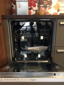 Cucina altri colori moderna ad angolo Clover bridge in Offerta Outlet^Lube Cucine Best