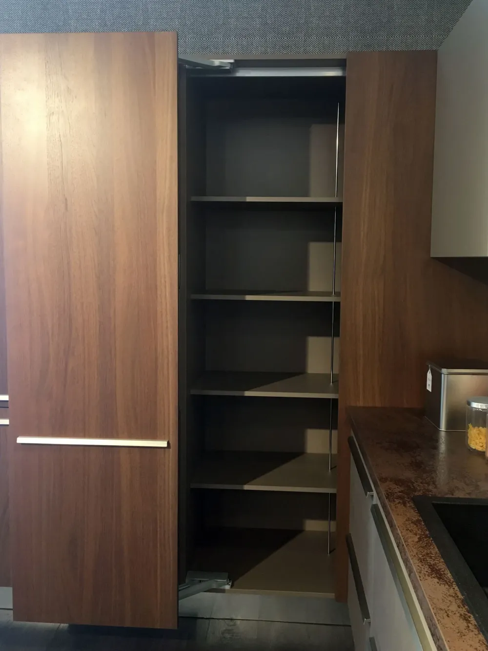 Cucina altri colori moderna ad angolo Clover bridge in Offerta Outlet^Lube Cucine Best