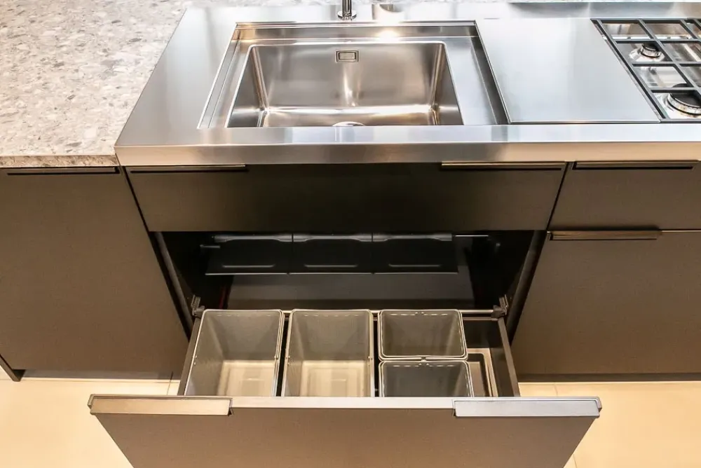 Cucina altri colori moderna ad isola Mia by carlo cracco scontata^Scavolini Hot