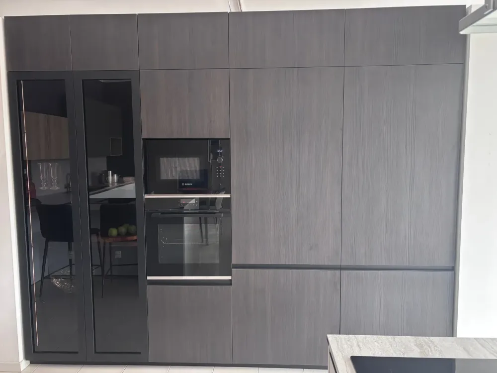 Cucina altri colori moderna con isola Time a soli 15990 Euro^Gentili Group Sale