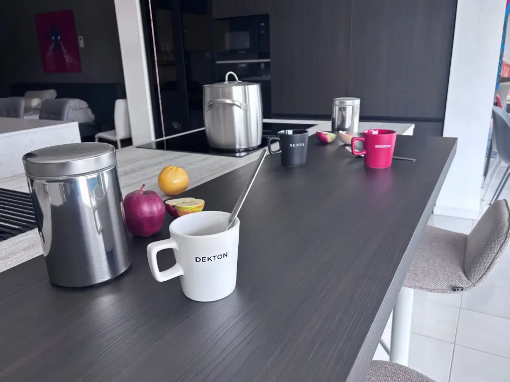 Cucina altri colori moderna con isola Time a soli 15990 Euro^Gentili Group Sale