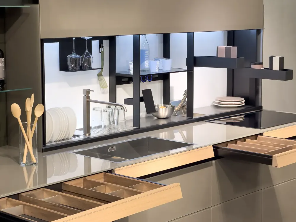 Valcucine Cucina altri colori moderna lineare Genius loci con air logica scontata- Cucine Lineari|Cucine Moderne