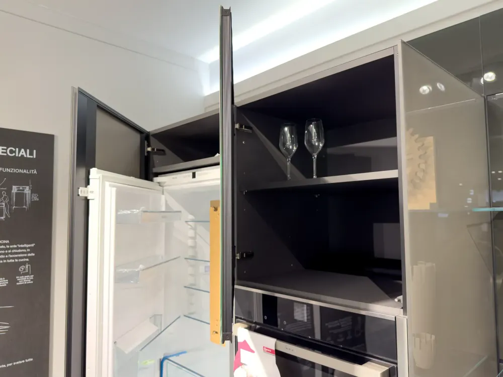 Valcucine Cucina altri colori moderna lineare Genius loci con air logica scontata- Cucine Lineari|Cucine Moderne