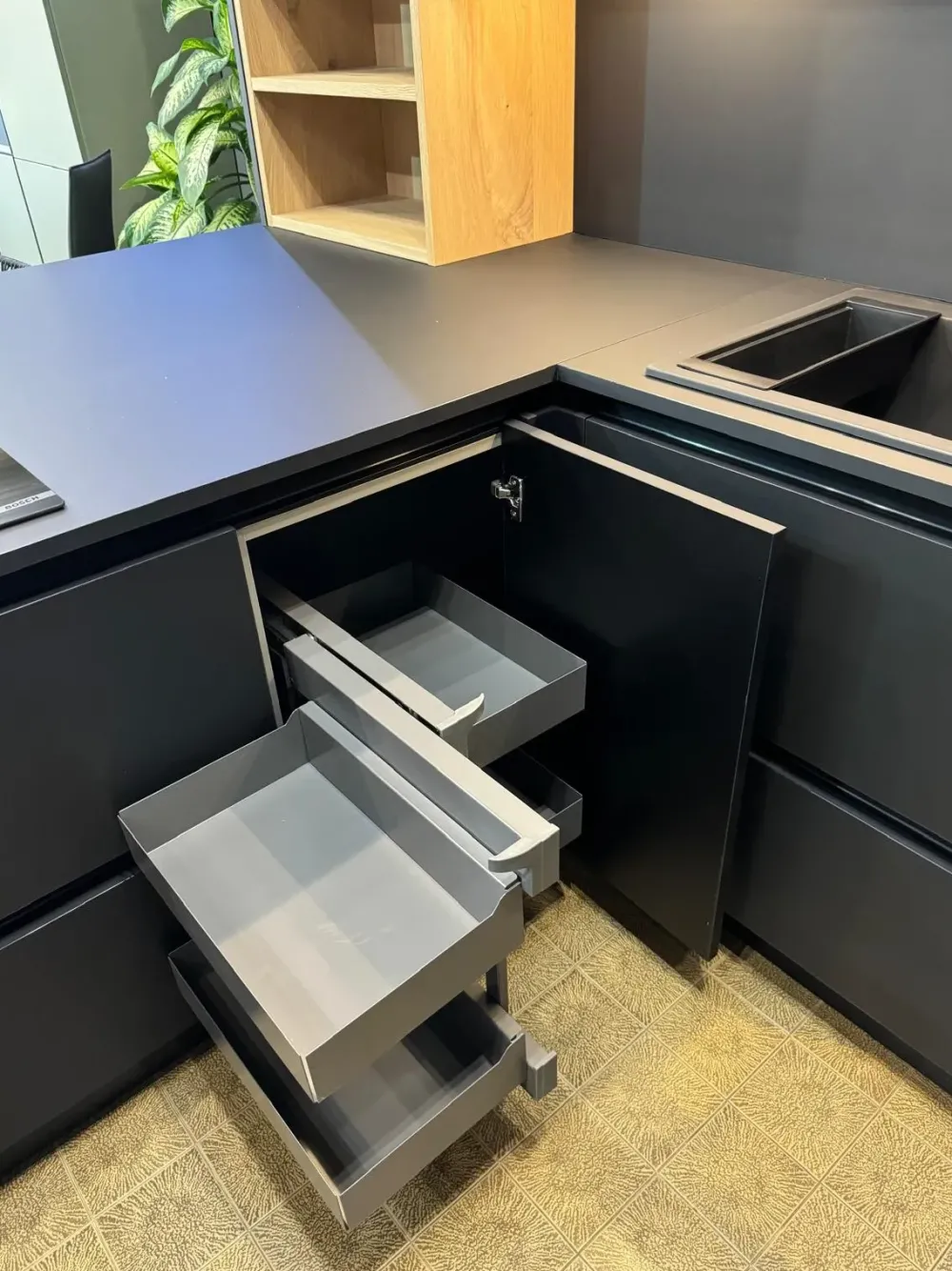 Discount Cucina altri colori moderna con penisola cucine modello lab in offerta Cucine Con Penisola|Cucine Moderne