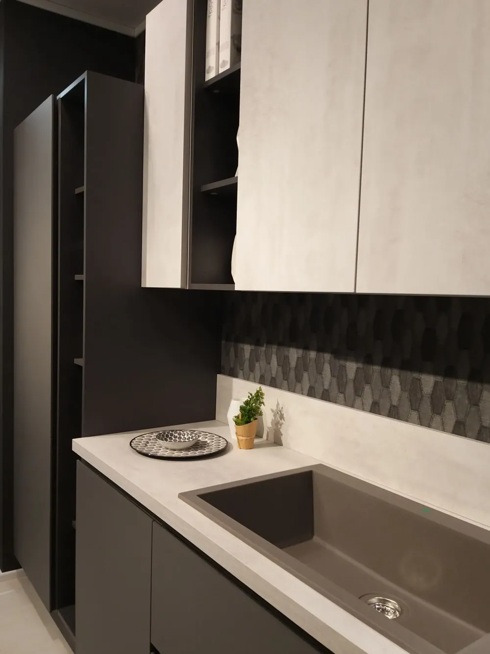 Cucina antracite moderna lineare Easy Ar^Ar-Due Online