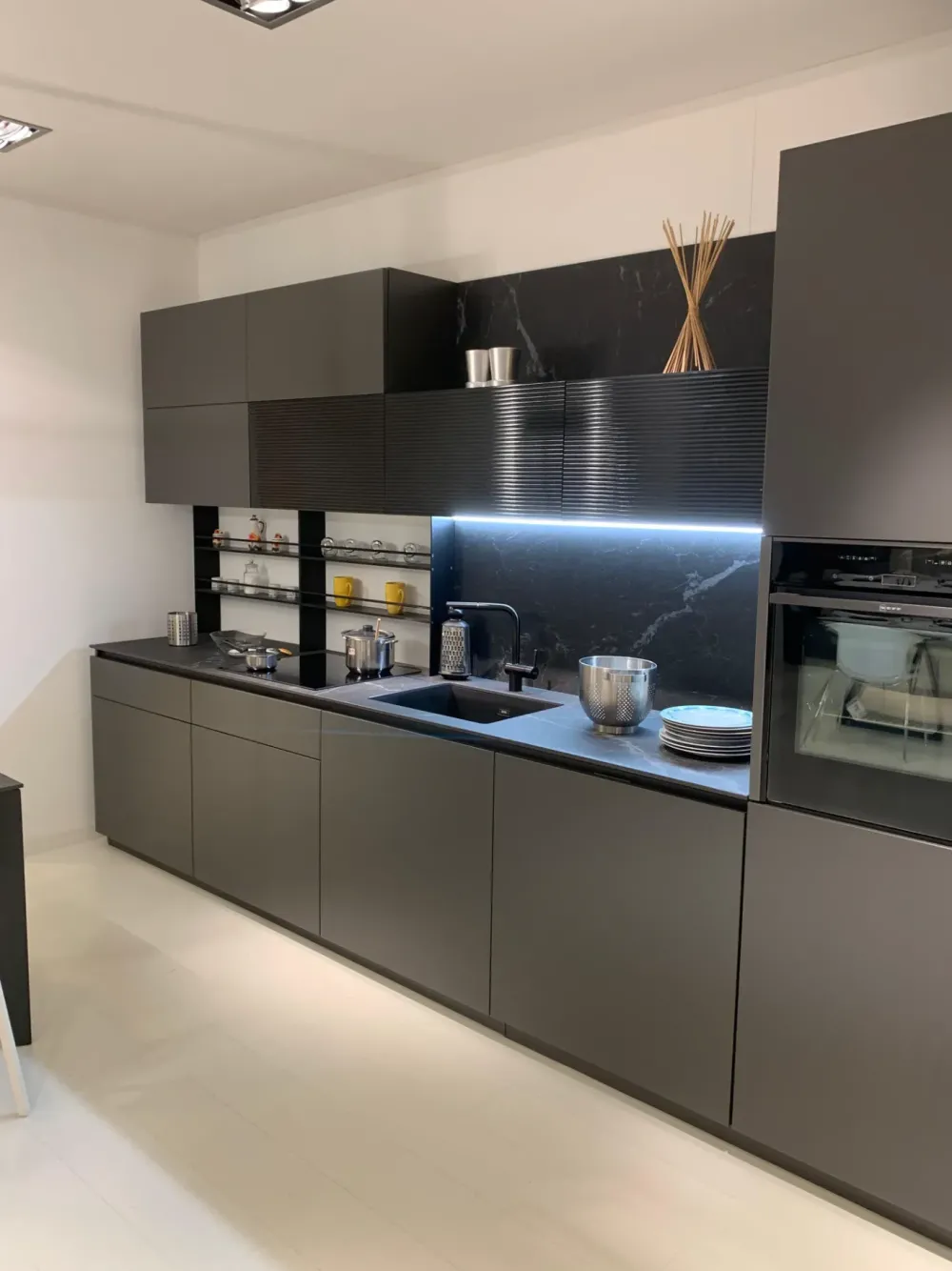 Outlet Cucina antracite moderna lineare Libra Cucine Lineari|Cucine Moderne