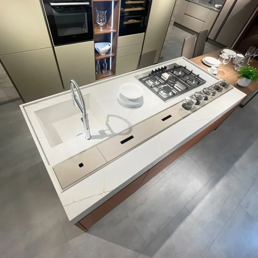 Clearance Cucina arancione design con isola Oyster pro laccata opaco a soli 13700€ Cucine Ad Isola|Cucine Design