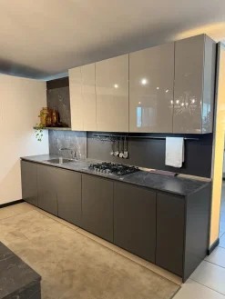 Cucina design con isola grigia in laccata opaco Time^Arredo3 Outlet