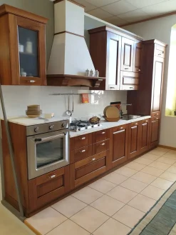 Cucina classica lineare noce in legno Cucina noce classica lineare nora legno^Arrex