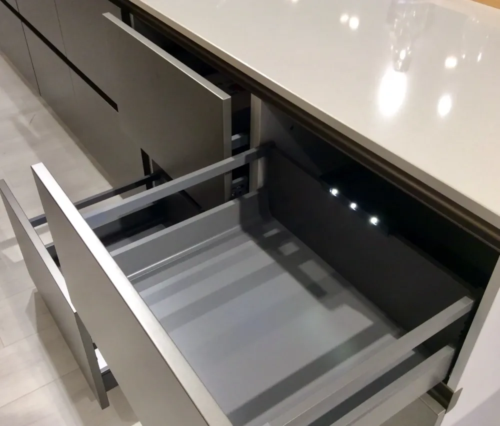 Artigianale CUCINA ad isola K2 z6 SCONTATA- Cucine Ad Isola|Cucine Moderne