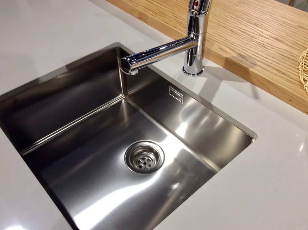 Artigianale CUCINA ad isola K2 z6 SCONTATA- Cucine Ad Isola|Cucine Moderne