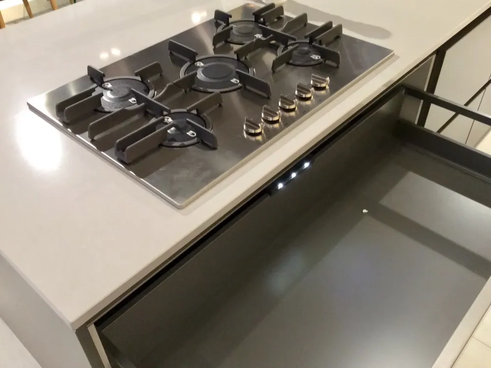 Artigianale CUCINA ad isola K2 z6 SCONTATA- Cucine Ad Isola|Cucine Moderne