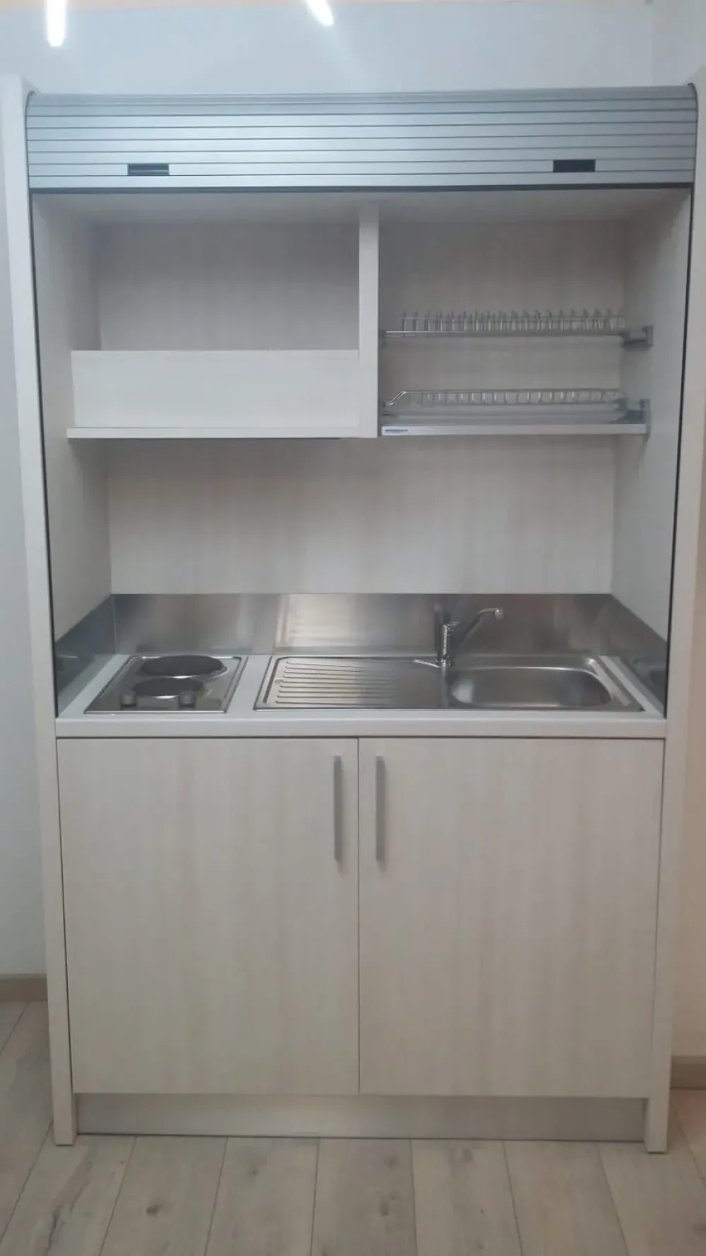 Outlet CUCINA Cucina monoblocco a scomparsa 102-k PREZZO OUTLET Cucine Lineari|Cucine Moderne