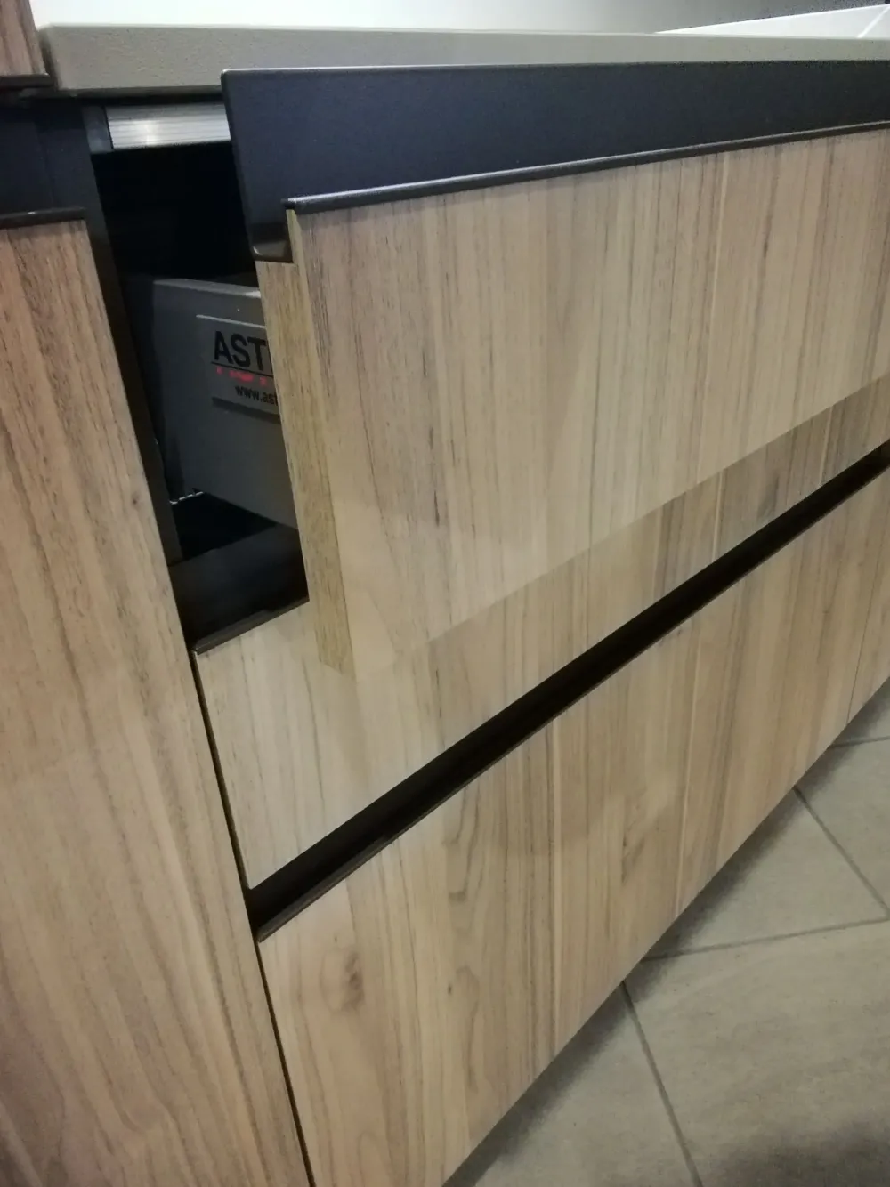 Best Cucina Noce brera OFFERTA OUTLET sconto 50% Cucine Lineari|Cucine Moderne