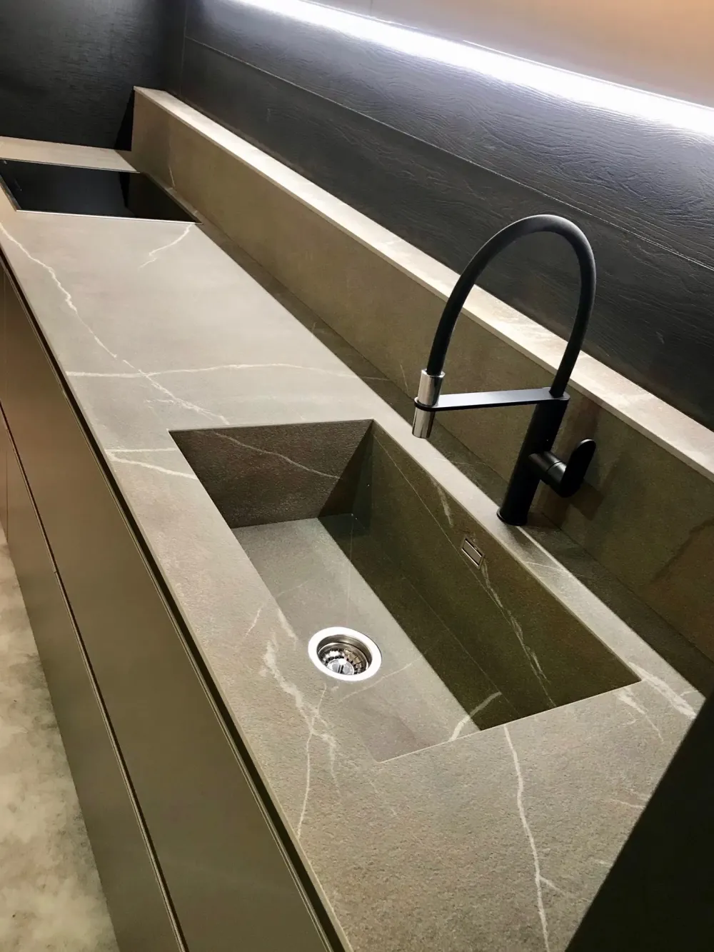 Cucina Atelier pb 17366 lineare con uno sconto imperdibile^Binova