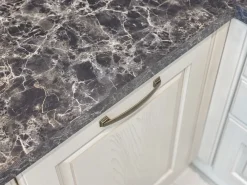 Cucina bianca classica ad angolo Madeleine a soli 11643 Euro^Scavolini Discount