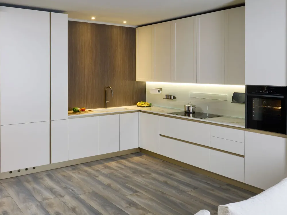 Diotti.com Cucina bianca moderna ad angolo Eleven 01 outlet a soli 24490 Euro- Cucine Ad Angolo|Cucine Moderne