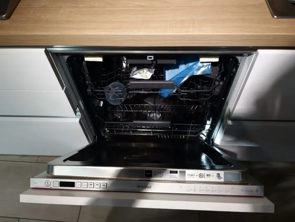 Discount Cucina bianca moderna lineare Ginevra Cucine Lineari|Cucine Moderne