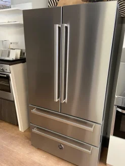 New Cucina con isola in laccata opaco a prezzo scontato 52% Cucine Ad Isola|Cucine Design