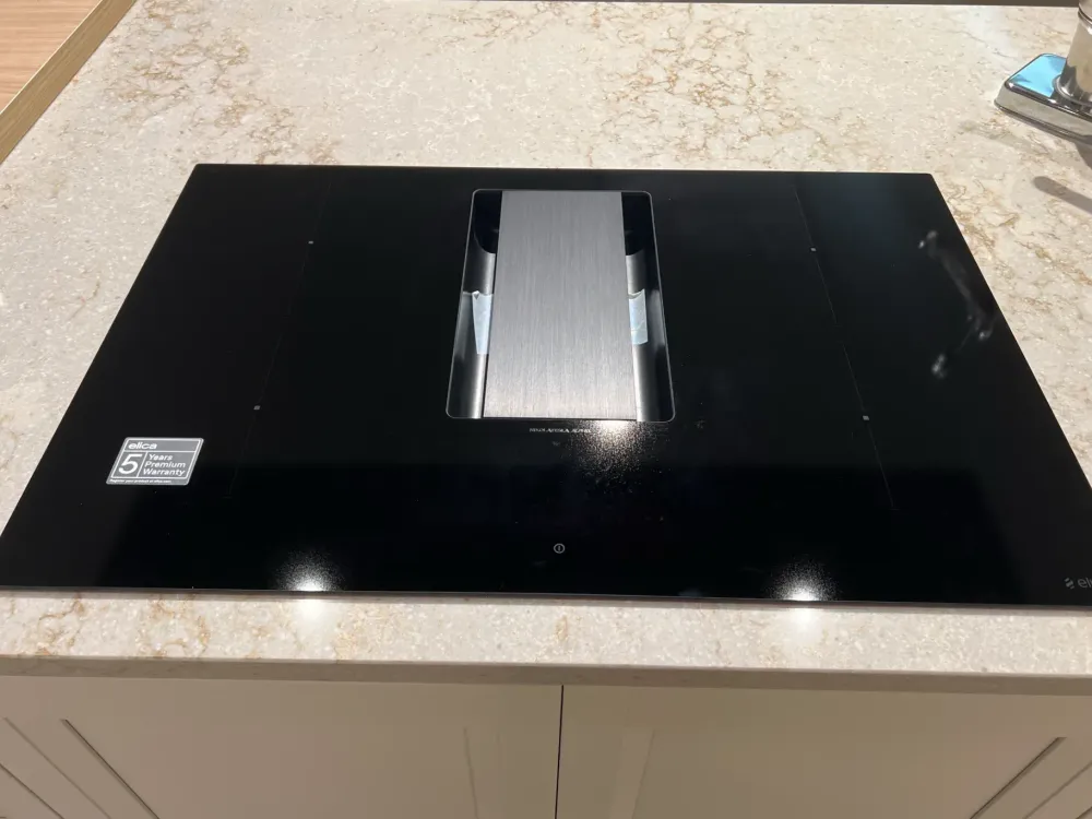 Outlet Cucina con isola in laccata opaco a prezzo ribassato 62% Cucine Ad Isola|Cucine Design