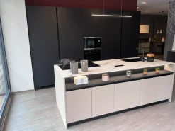 Best Cucina con isola in laminato opaco a prezzo ribassato 31% Cucine Ad Isola|Cucine Moderne