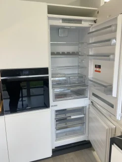 Clearance Cucina con isola in laminato opaco a prezzo ribassato 47% Cucine Ad Isola|Cucine Moderne