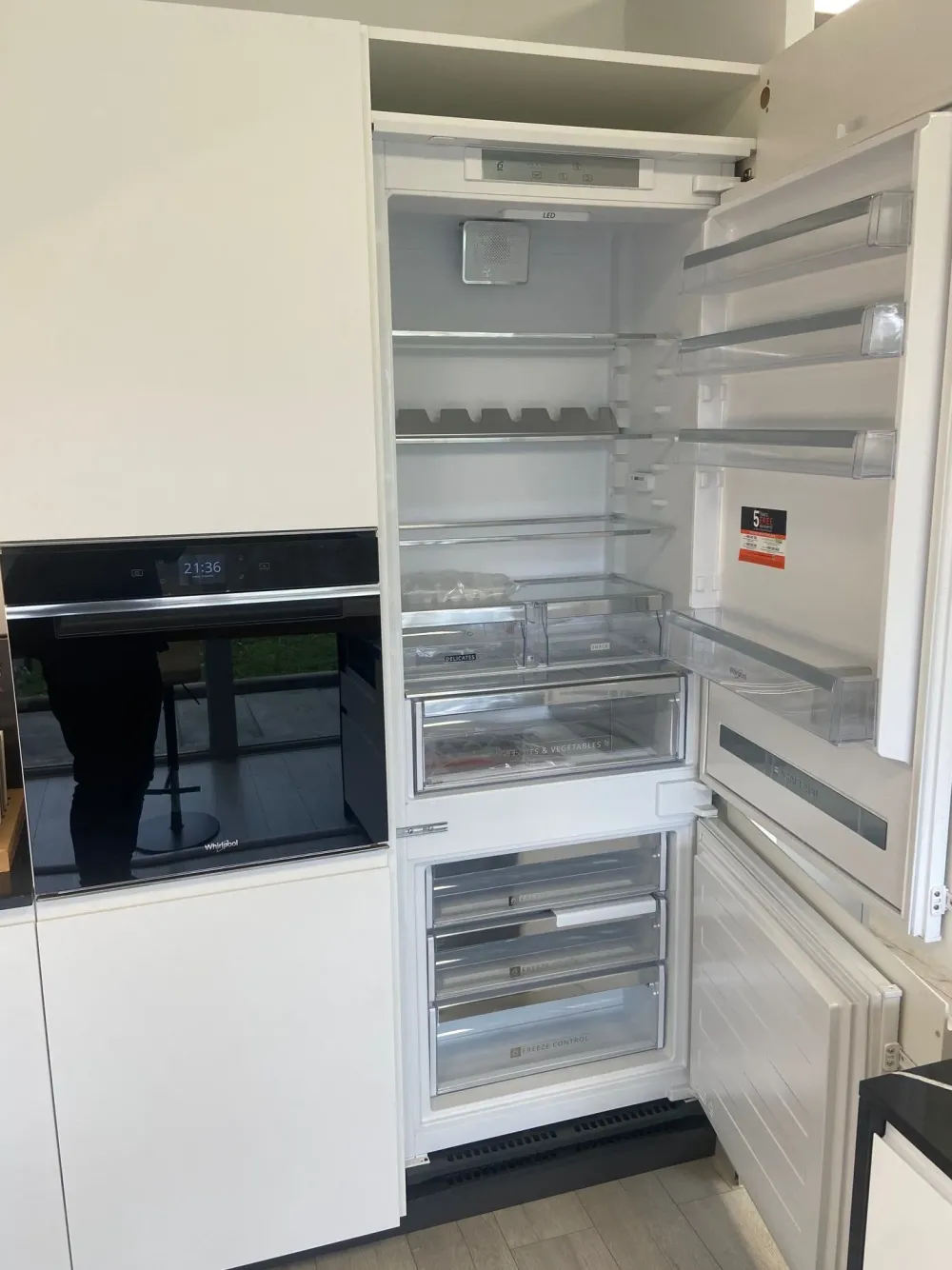 Clearance Cucina con isola in laminato opaco a prezzo ribassato 47% Cucine Ad Isola|Cucine Moderne