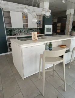 Cucina con isola in nobilitato bianca Green a prezzo ribassato Cucine Ad Isola|Cucine Moderne