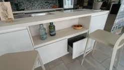 Cucina con isola in nobilitato bianca Green a prezzo ribassato Cucine Ad Isola|Cucine Moderne