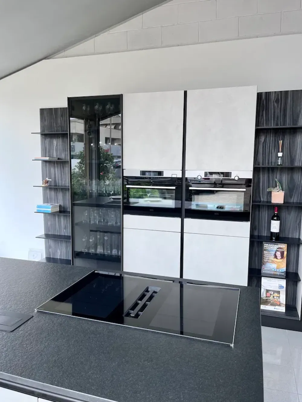 Cucina con isola in nobilitato a prezzo scontato 50%^Dibiesse Clearance