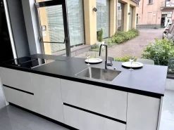 Cucina con isola in nobilitato a prezzo scontato 50%^Dibiesse Clearance