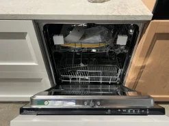 Discount Cucina con isola in nobilitato bianca Palio a prezzo ribassato Cucine Ad Isola|Cucine Moderne