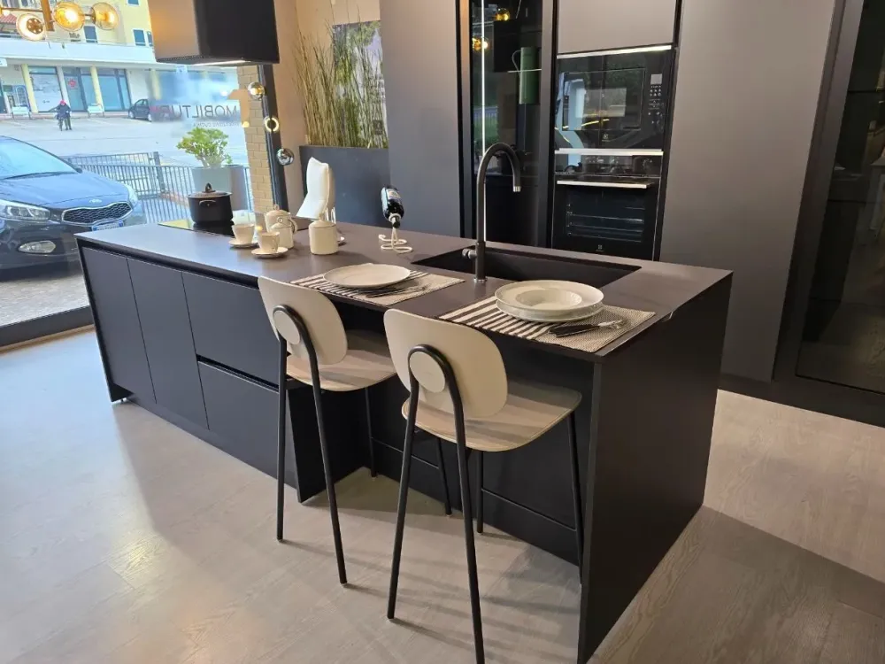 Mobilturi Cucina con isola moderna altri colori Gaia pet a soli 11000 Euro- Cucine Ad Isola|Cucine Moderne