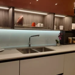 Cucina con penisola in laccata opaco a prezzo scontato 60%^Snaidero Clearance