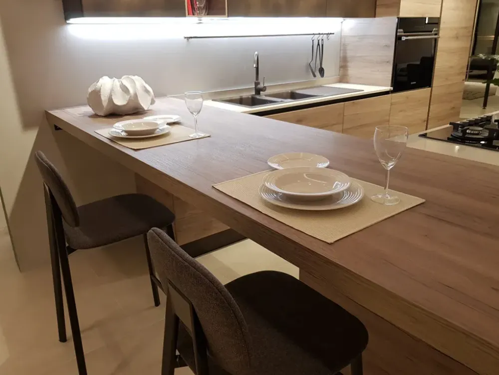 Outlet Cucina con penisola in laminato materico a prezzo scontato 33% Cucine Con Penisola|Cucine Moderne