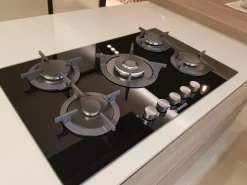 Outlet Cucina con penisola in laminato materico a prezzo scontato 33% Cucine Con Penisola|Cucine Moderne