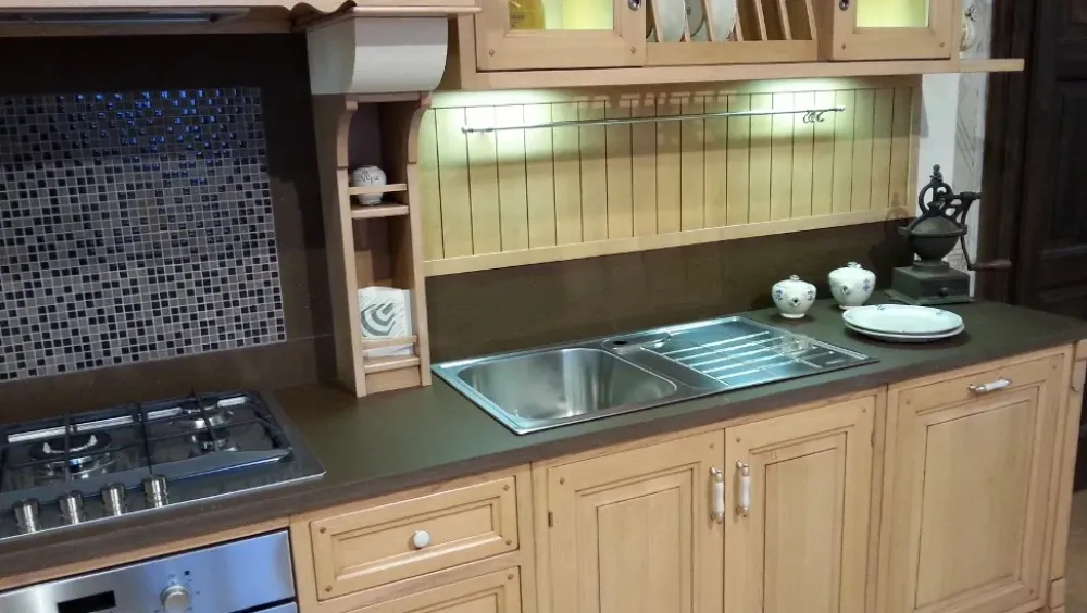 Martini Cucine Cucina country rovere chiaro lineare La castagna in offerta- Cucine Lineari|Cucine Country