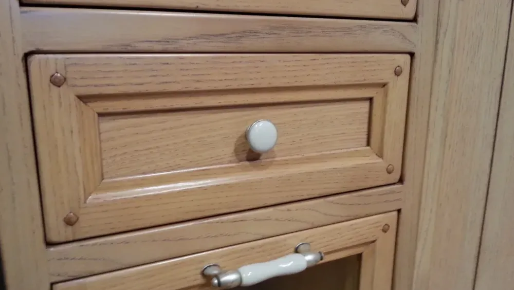 Martini Cucine Cucina country rovere chiaro lineare La castagna in offerta- Cucine Lineari|Cucine Country