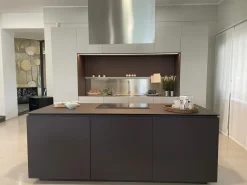 Cucina Cucina obliqua di in offerta -35%^Ernestomeda Clearance