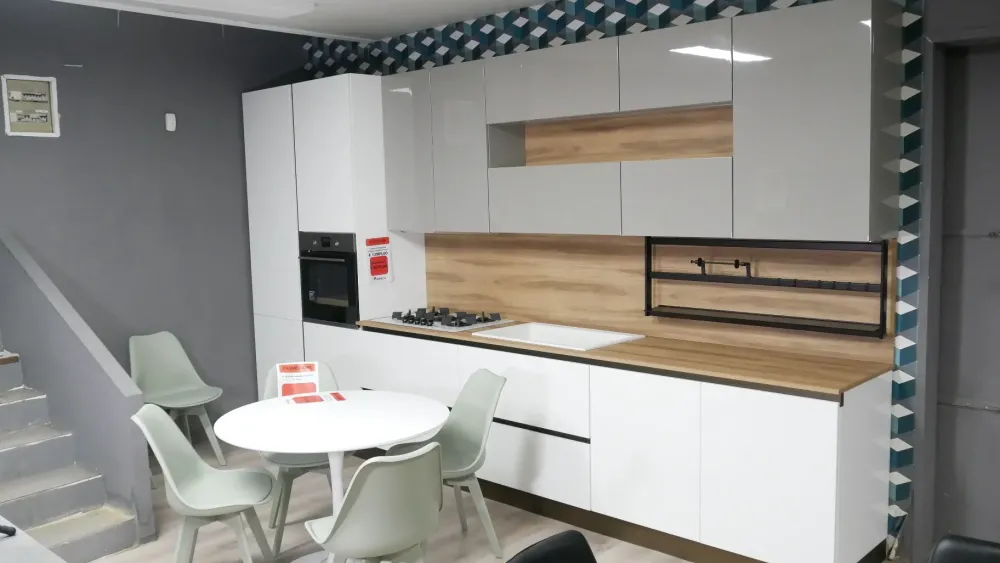 Cucina Cucina pop lineare con uno sconto imperdibile^Mobilturi Sale
